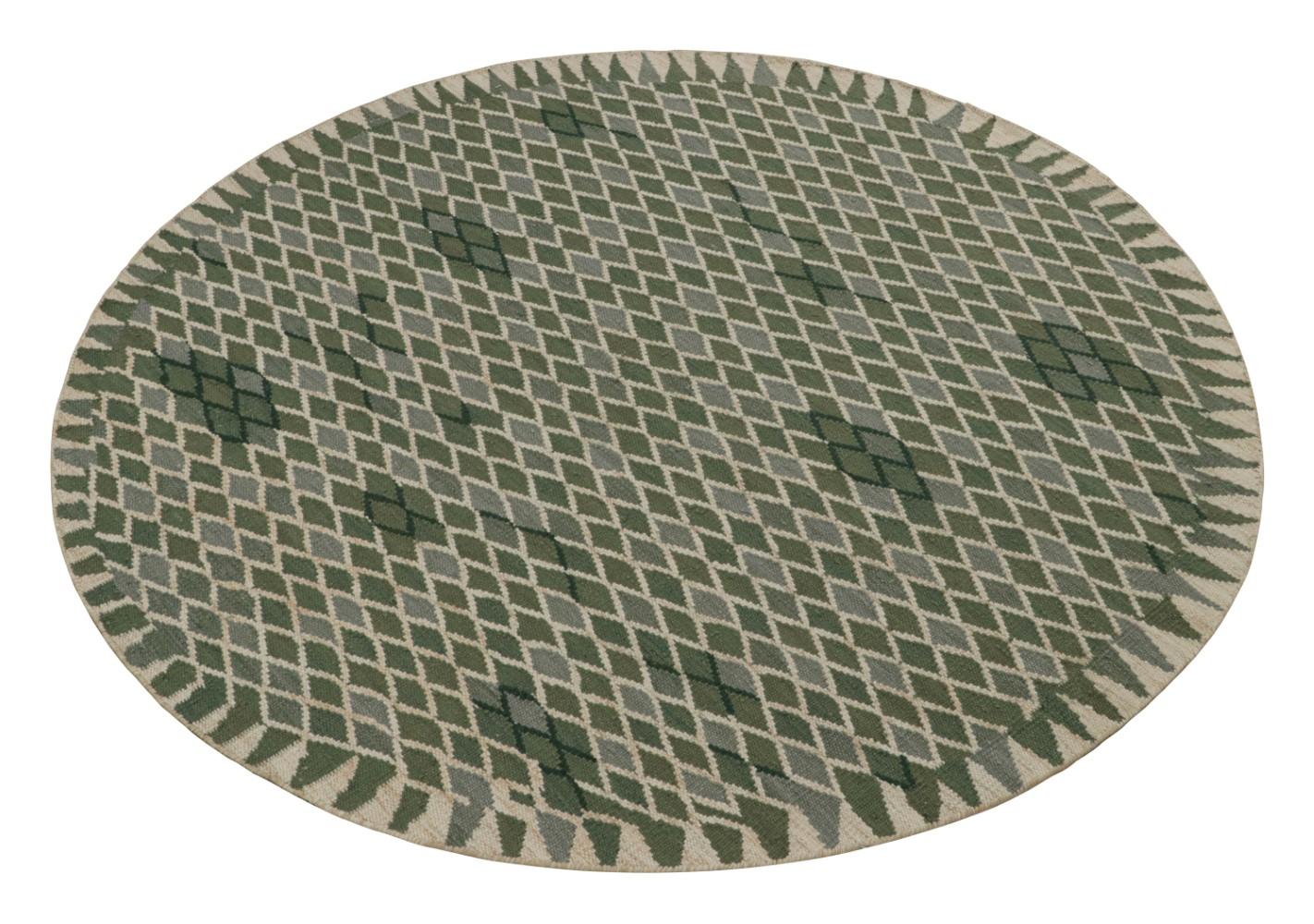 Green Scandinavian Kilim Circle Rug