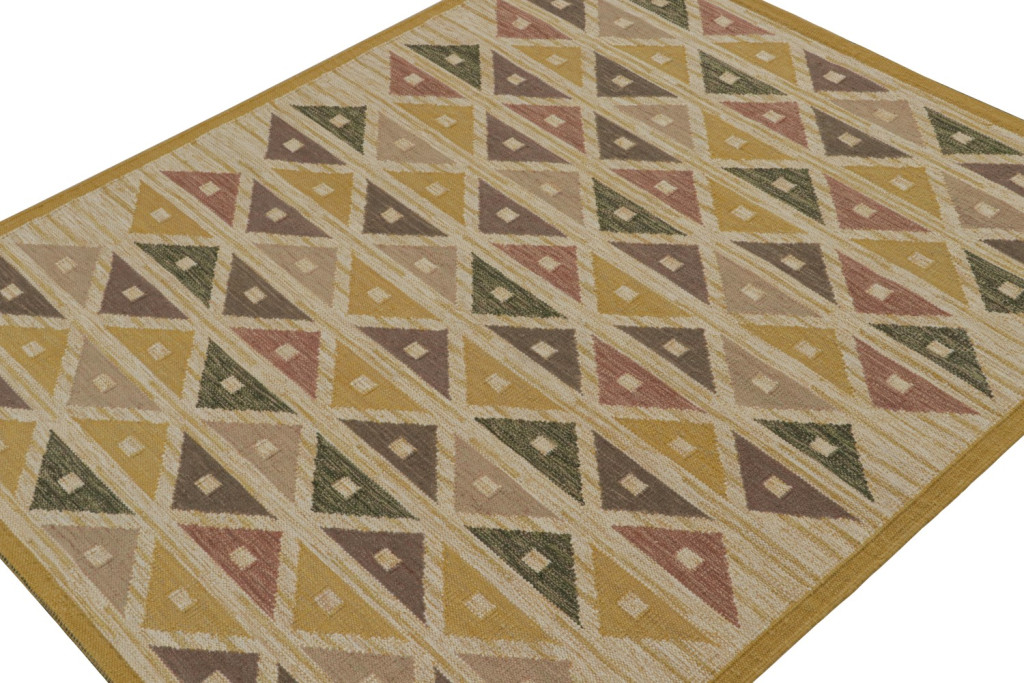 Scandinavian Kilim Rug Gold Geometric