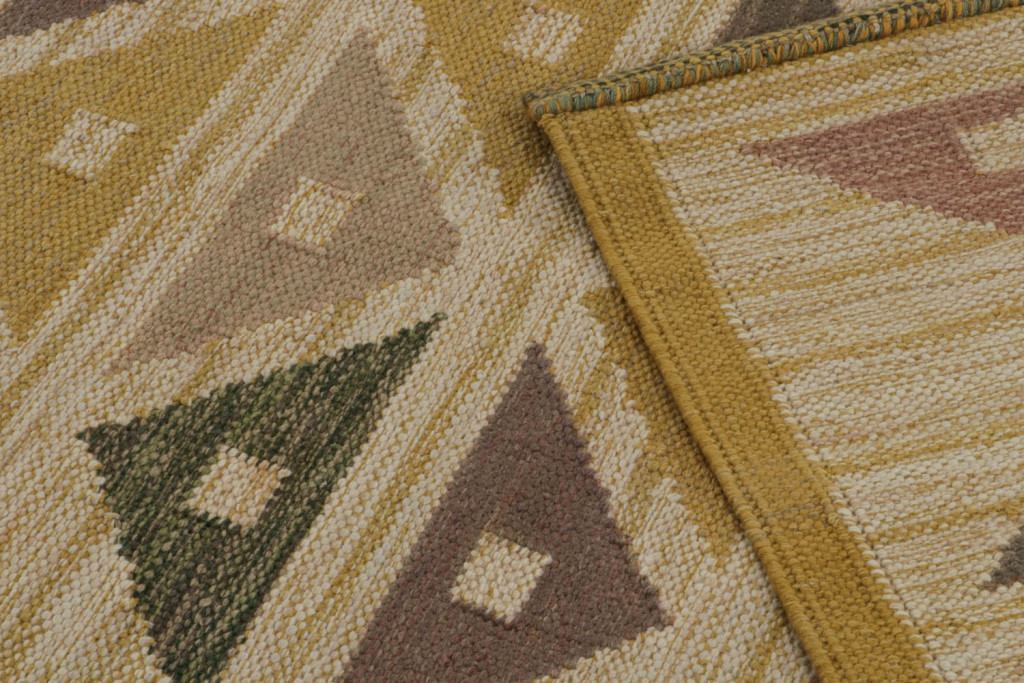 Scandinavian Kilim Rug Gold Geometric