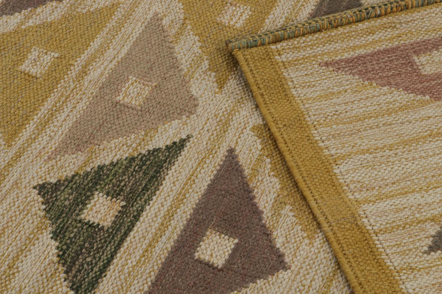 Scandinavian Kilim Rug Gold Geometric