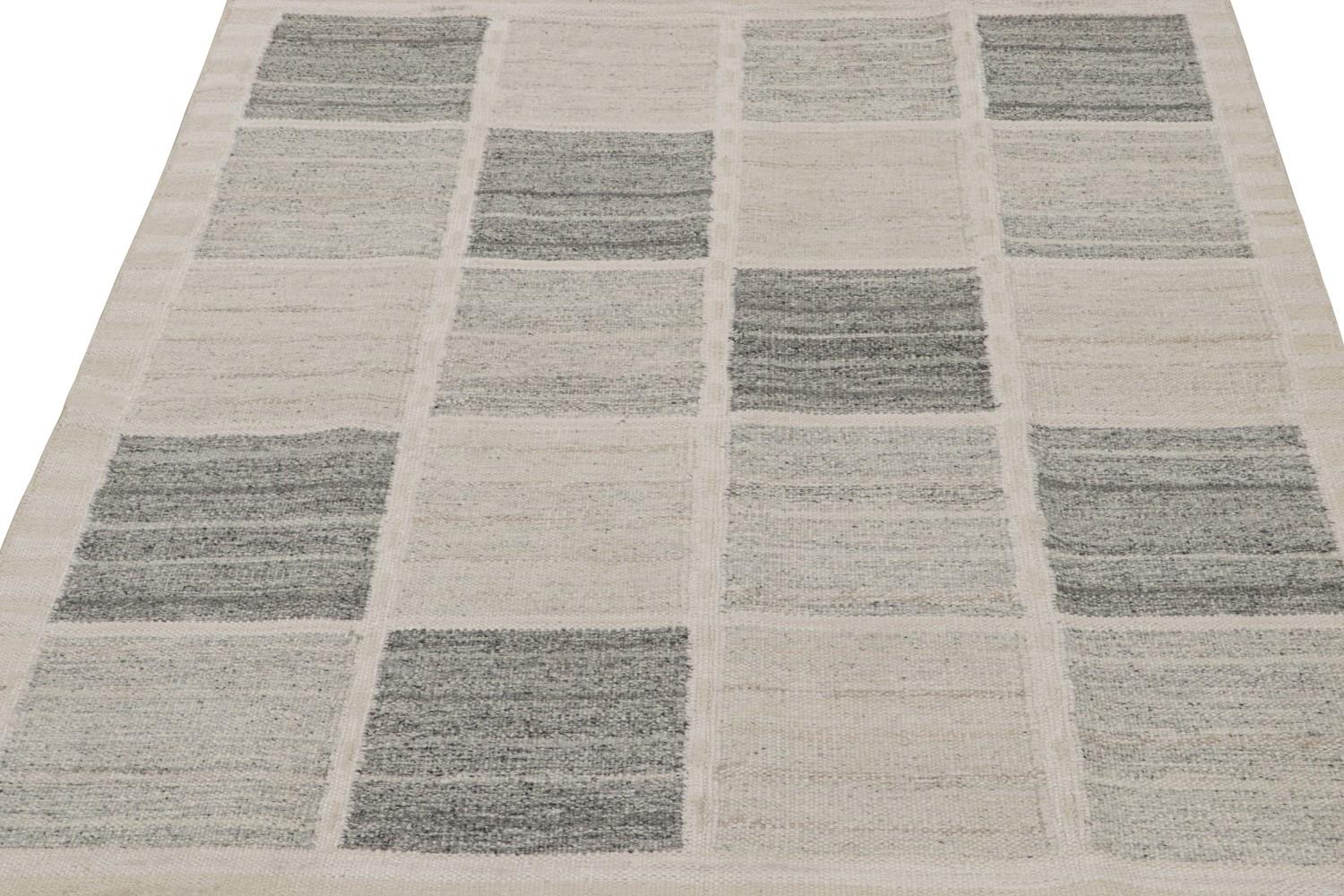 Gray Scandinavian Kilim Square Rug