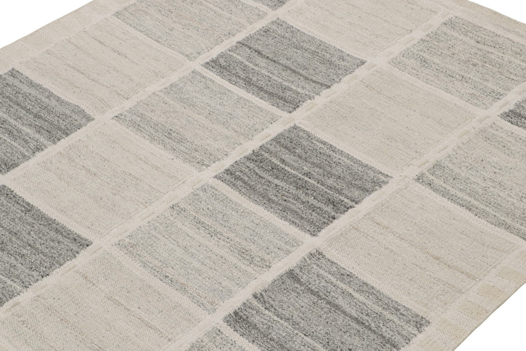 Gray Scandinavian Kilim Square Rug