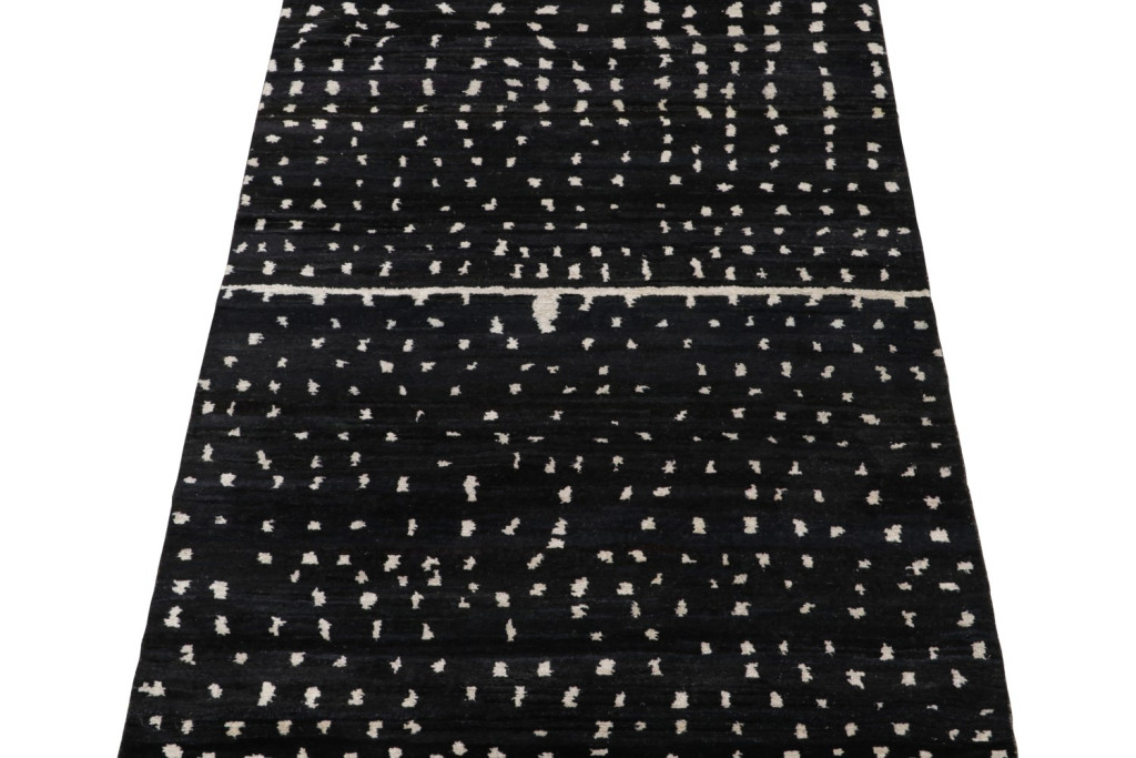 Black and White Modern Moroccan Rug