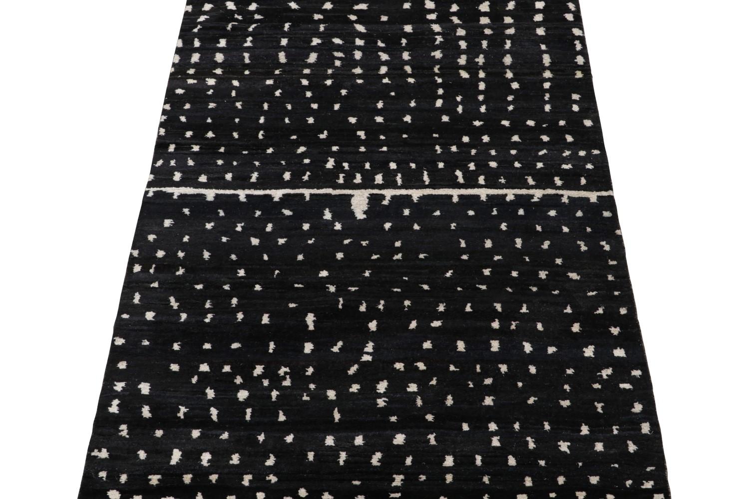 Black and White Modern Moroccan Rug
