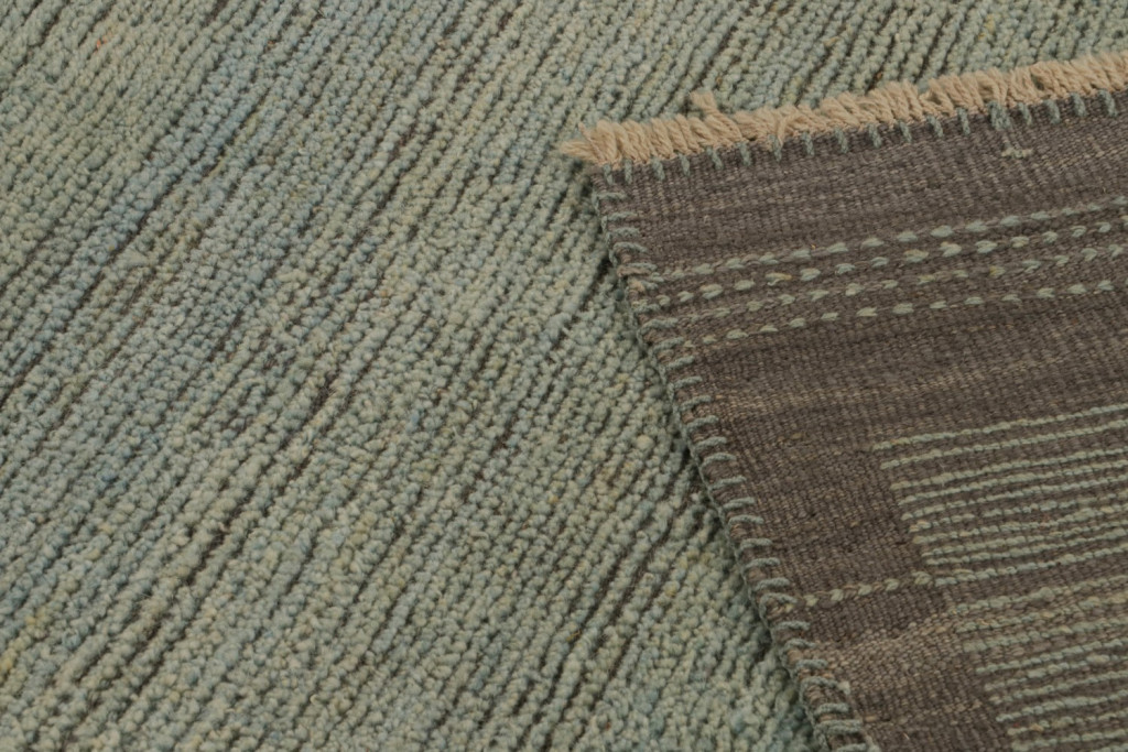 Modern Rug in Blue Striae