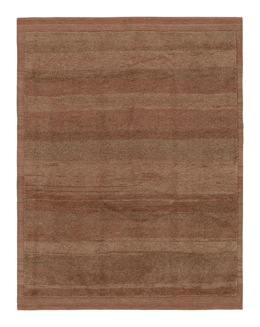 Modern Rug in Plain Terracotta