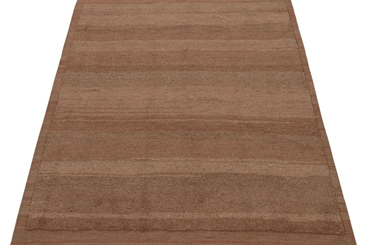 Modern Rug in Plain Terracotta