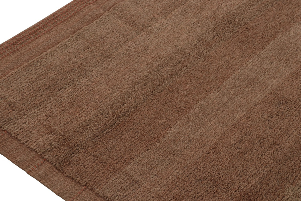 Modern Rug in Plain Terracotta