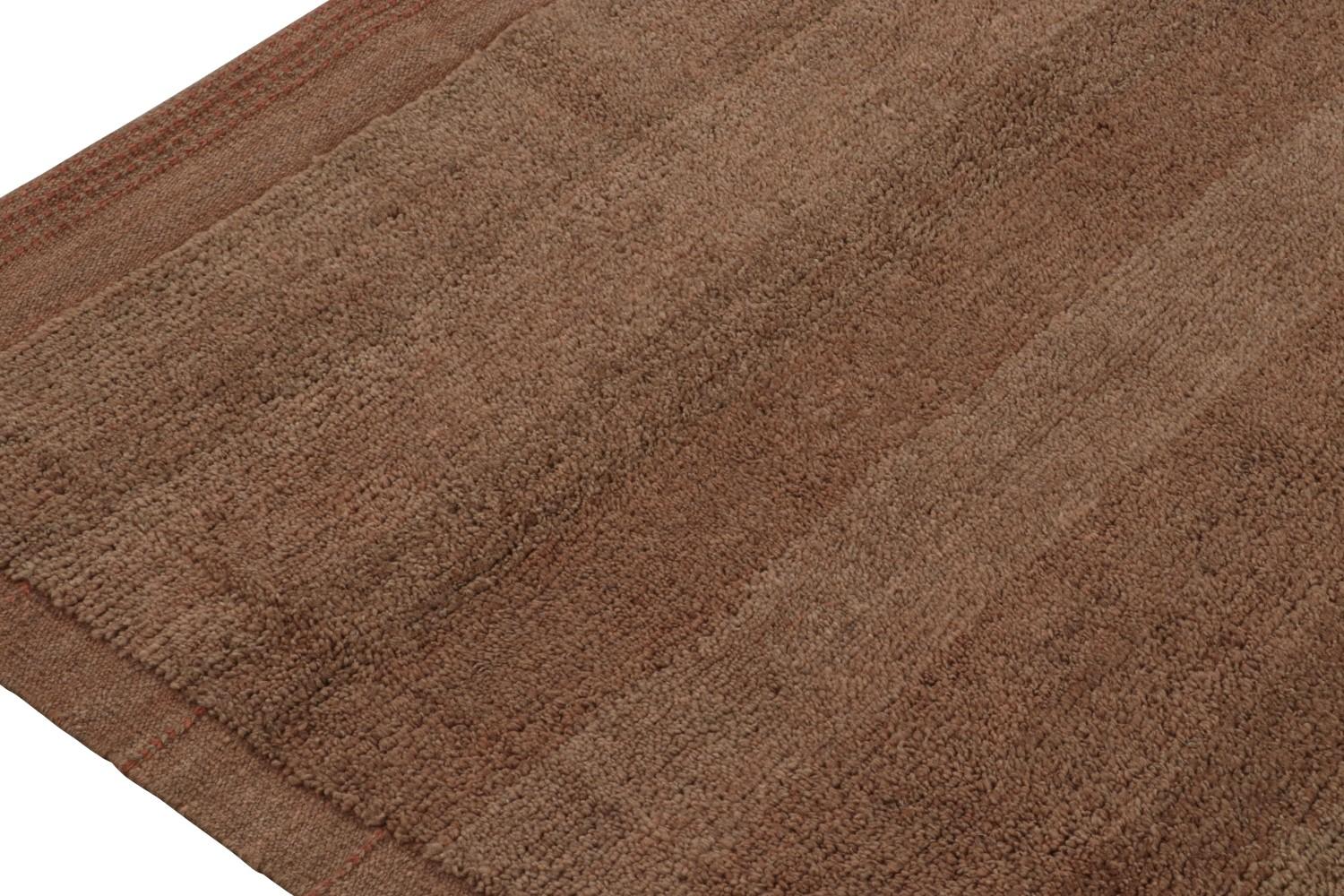 Modern Rug in Plain Terracotta