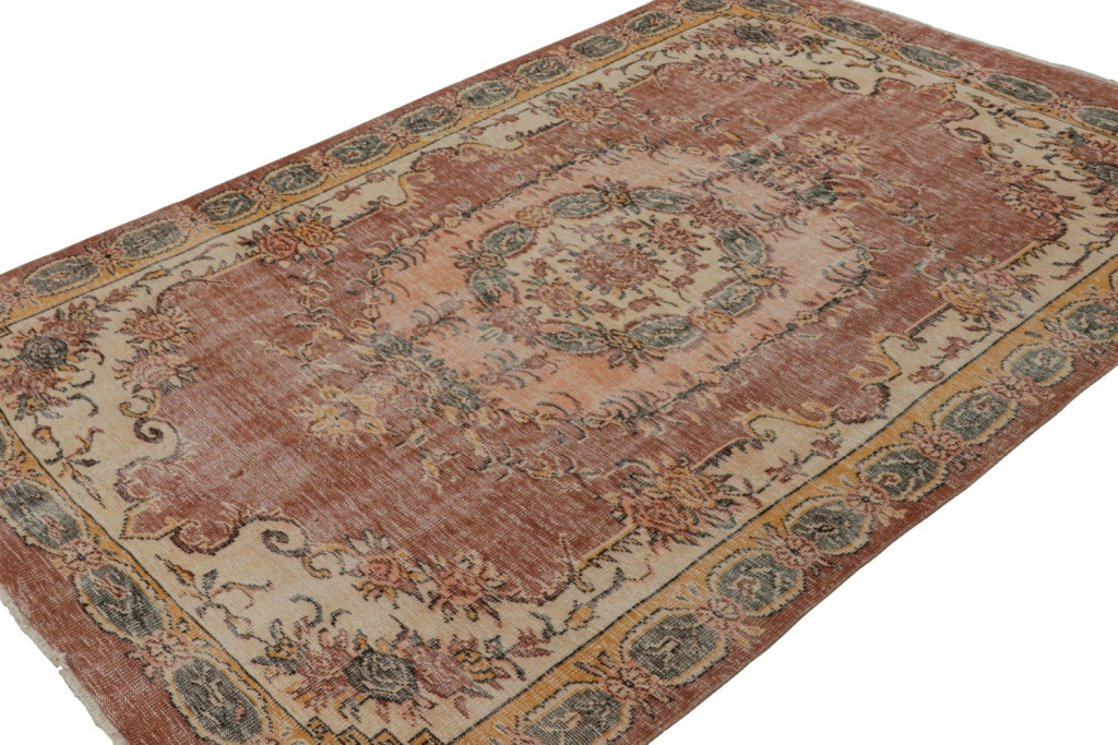 Vintage Zeki Muren rug