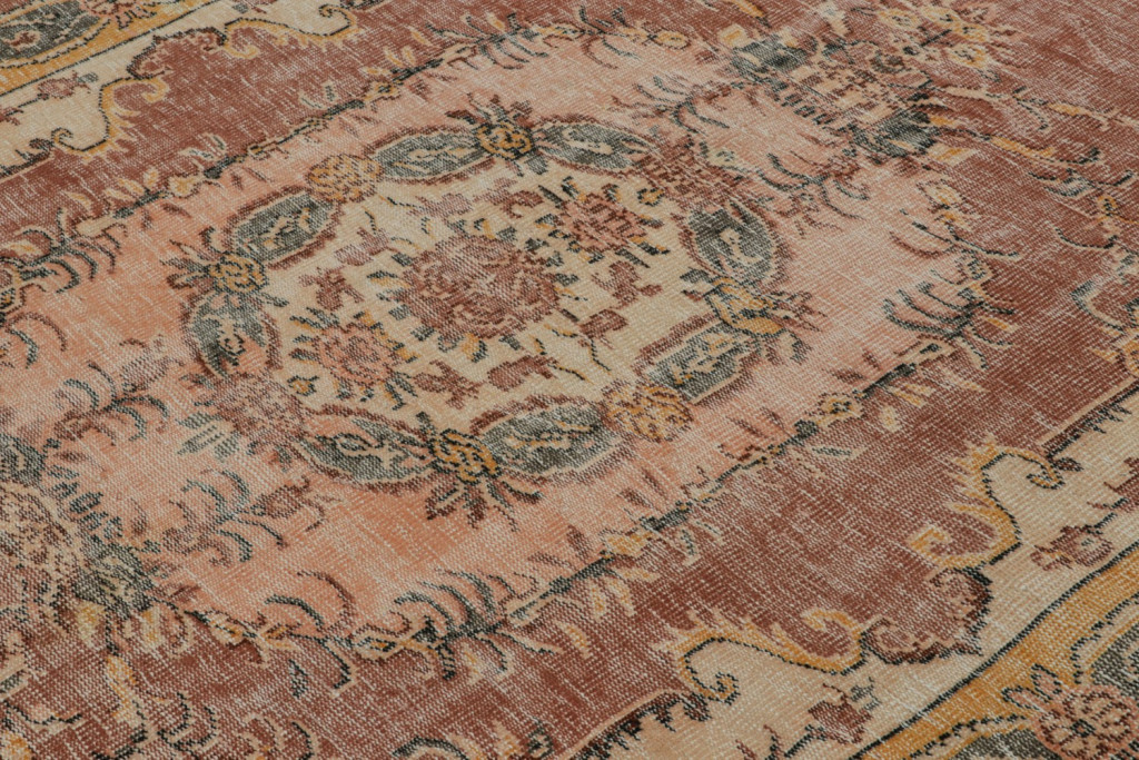 Vintage Zeki Muren rug