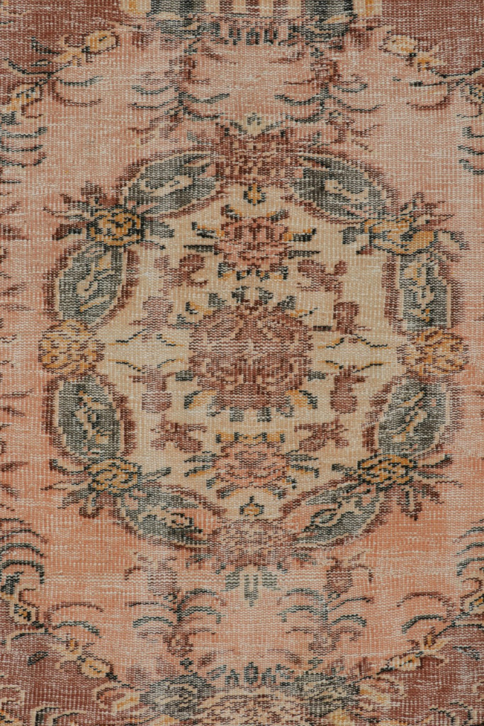 Vintage Zeki Muren rug