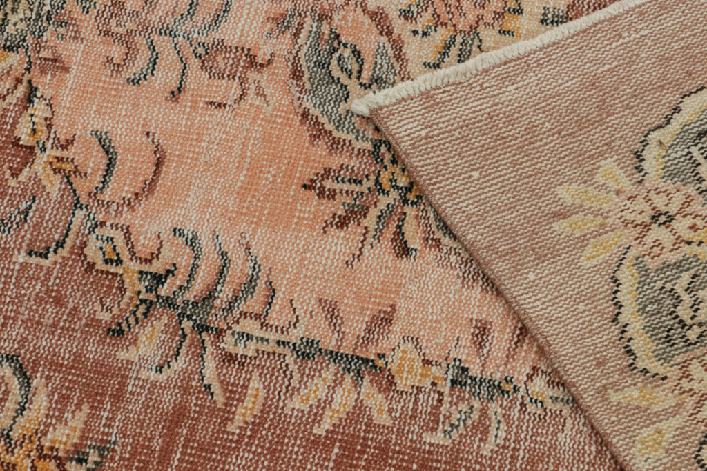 Vintage Zeki Muren rug