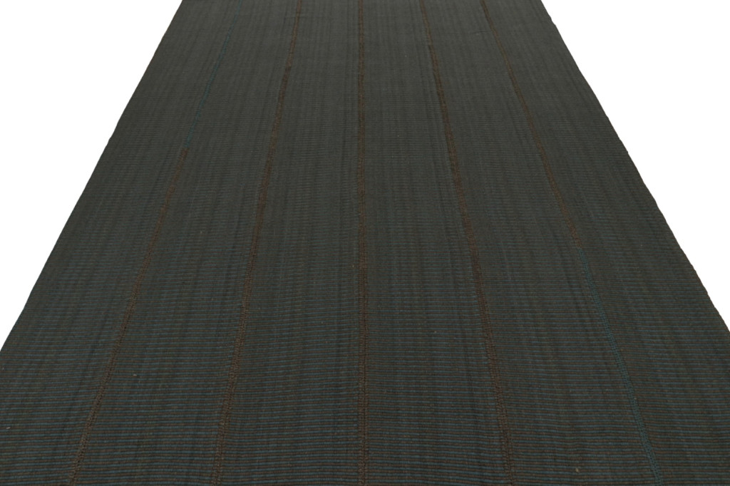 Rug & Kilim’s Contemporary Kilim in Green