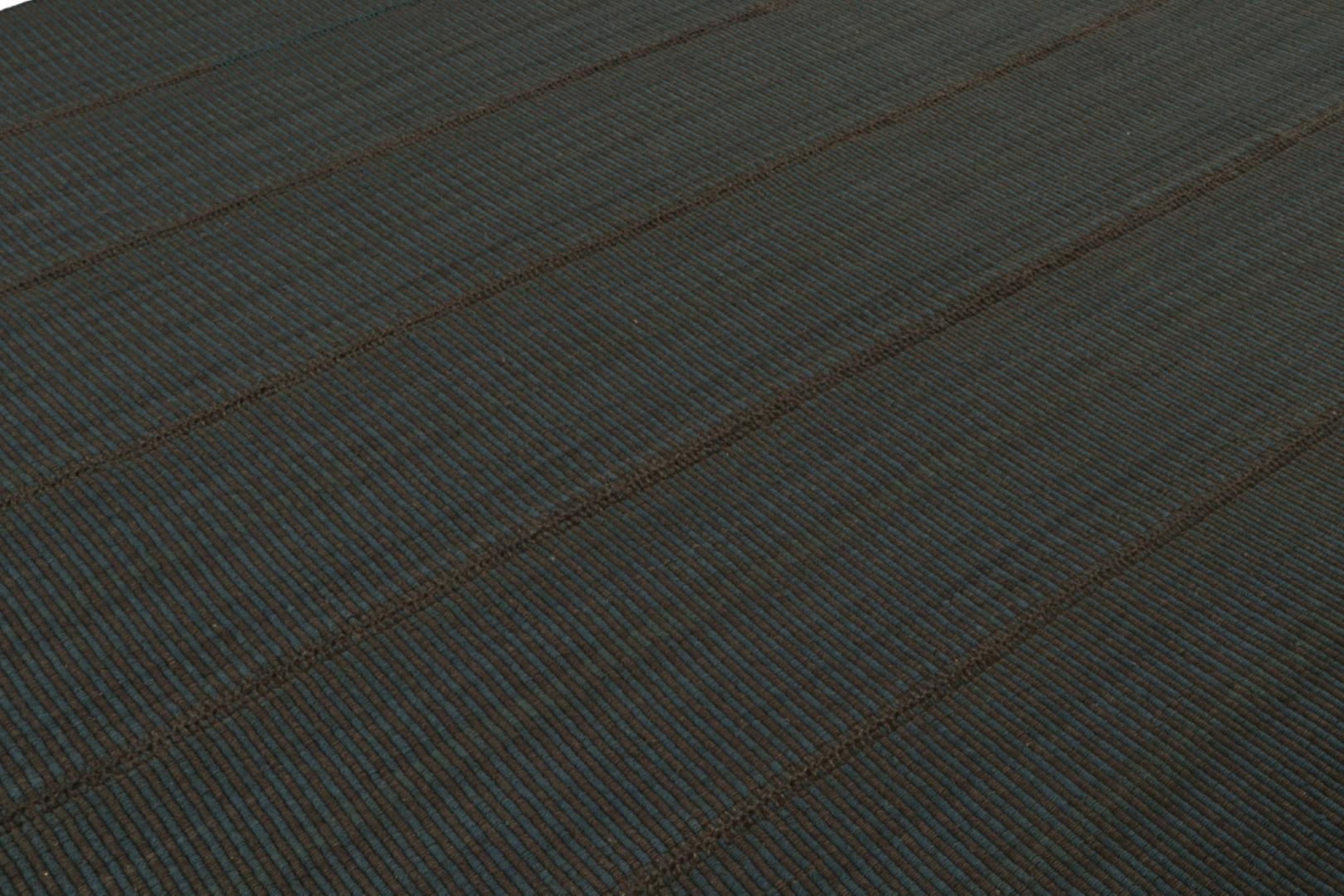 Rug & Kilim’s Contemporary Kilim in Green