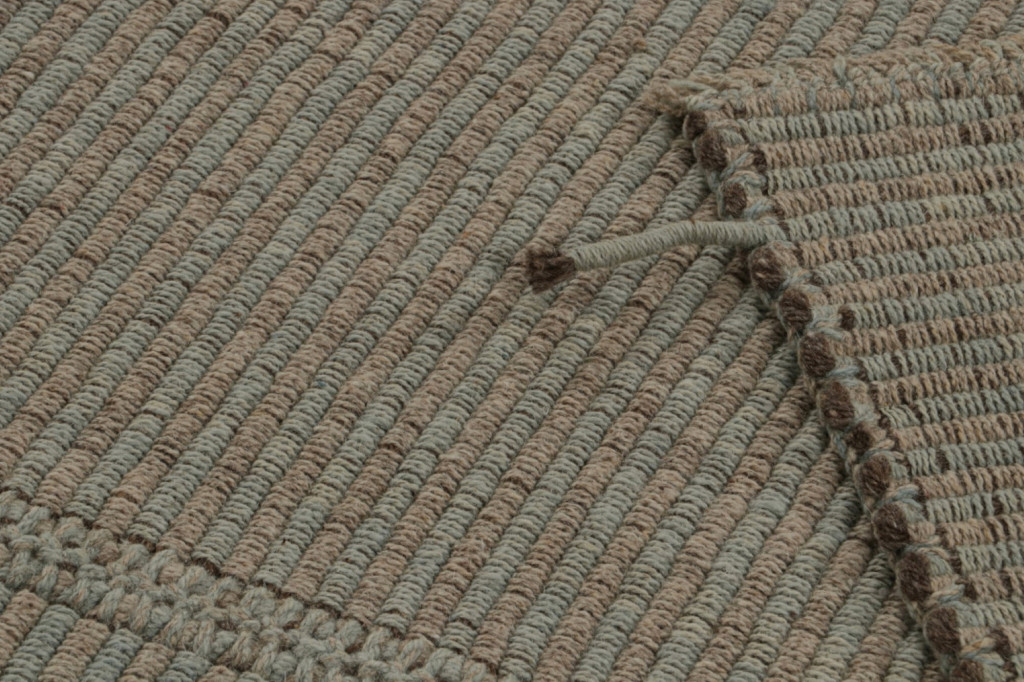 Rug & Kilim’s Contemporary Kilim in Brown
