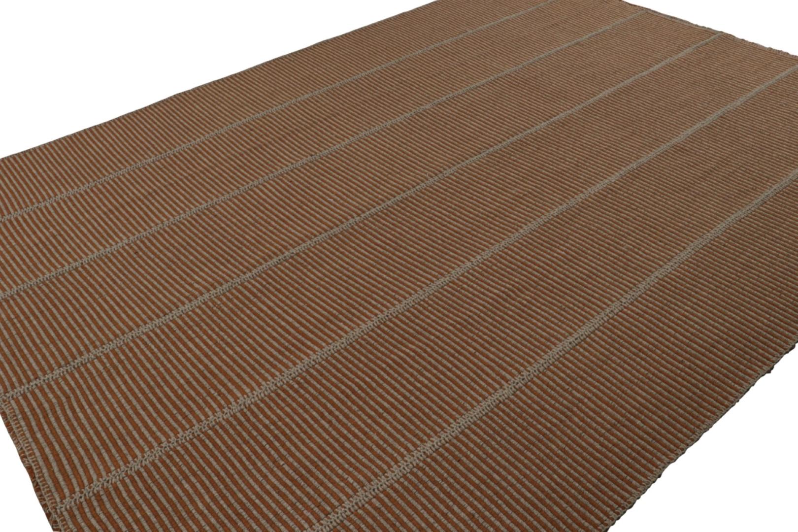 Rug & Kilim’s Contemporary Kilim in Brown