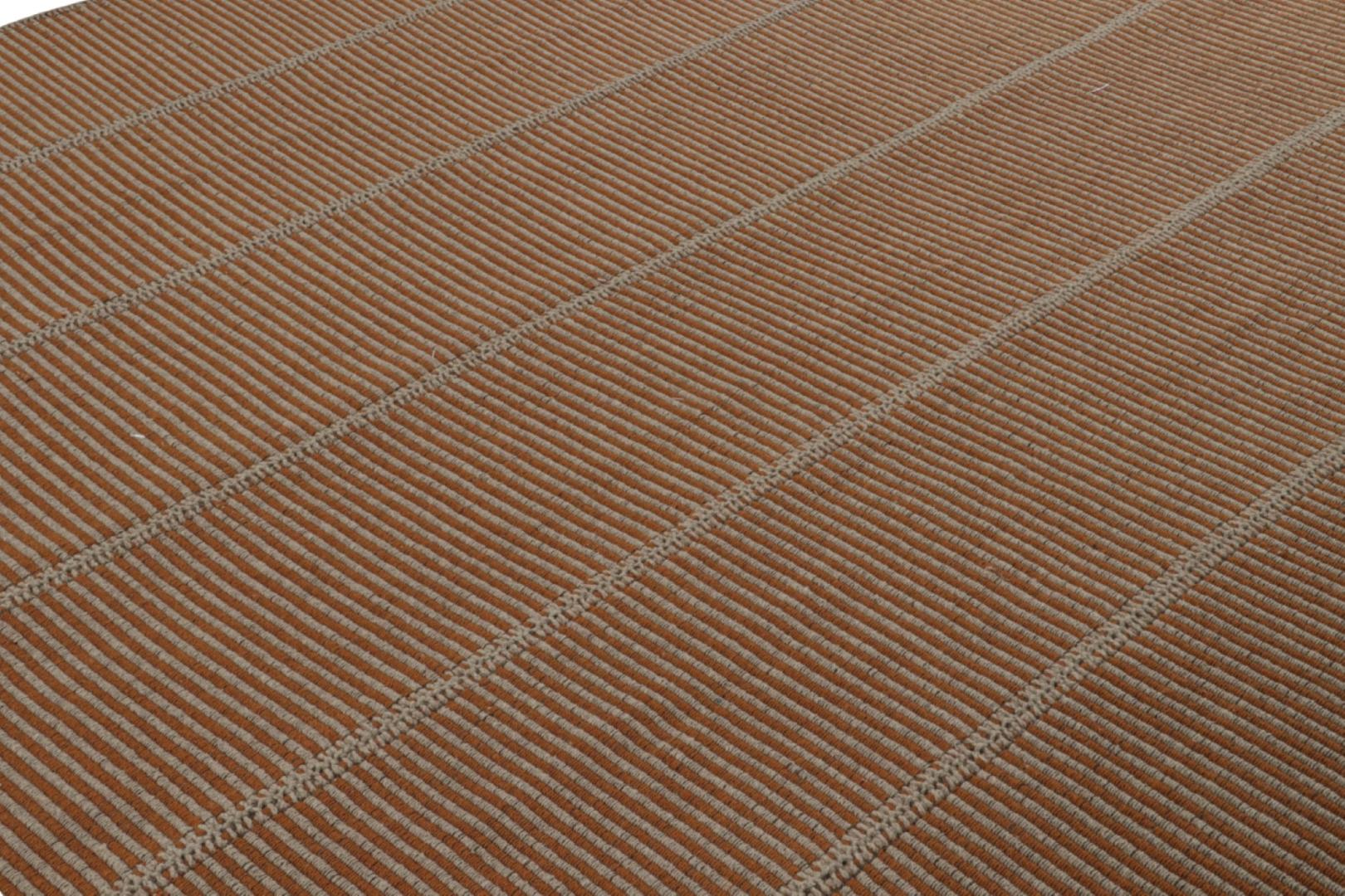 Rug & Kilim’s Contemporary Kilim in Brown