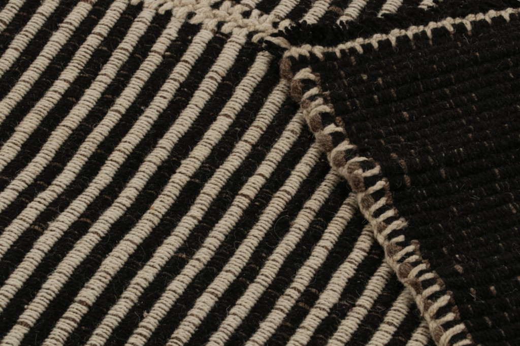 Rug & Kilim’s Contemporary Kilim in Black