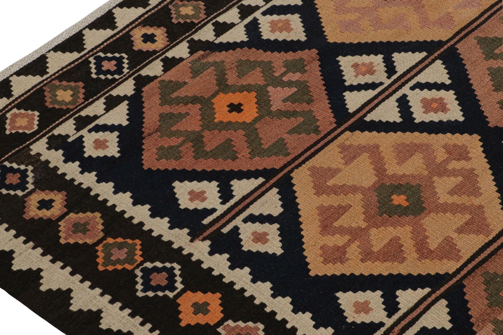 Vintage Distressed Isparta Runner Rug