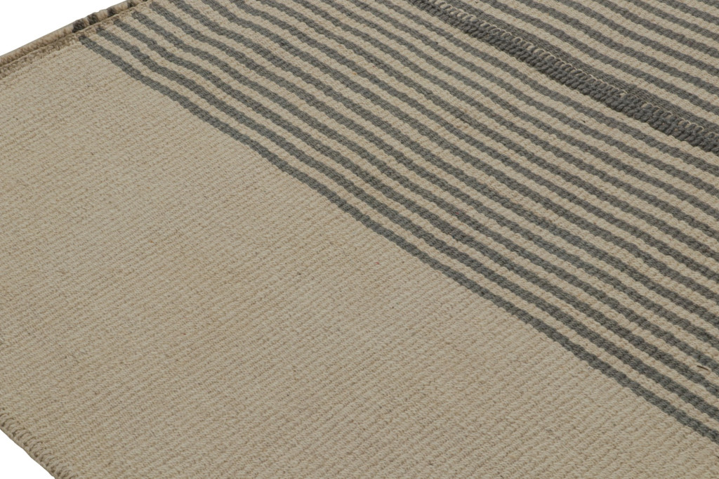 Rug & Kilim’s Contemporary Kilim in Beige and Brown