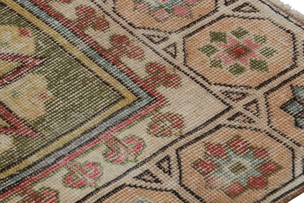 Vintage Distressed Isparta Runner Rug