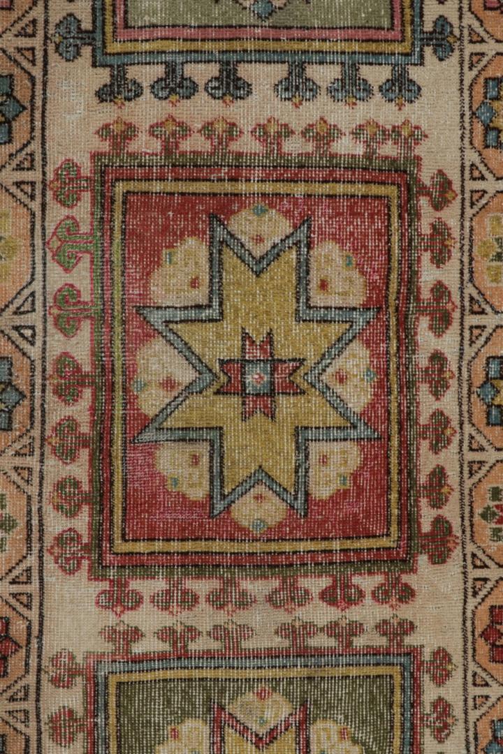 Vintage Distressed Isparta Runner Rug
