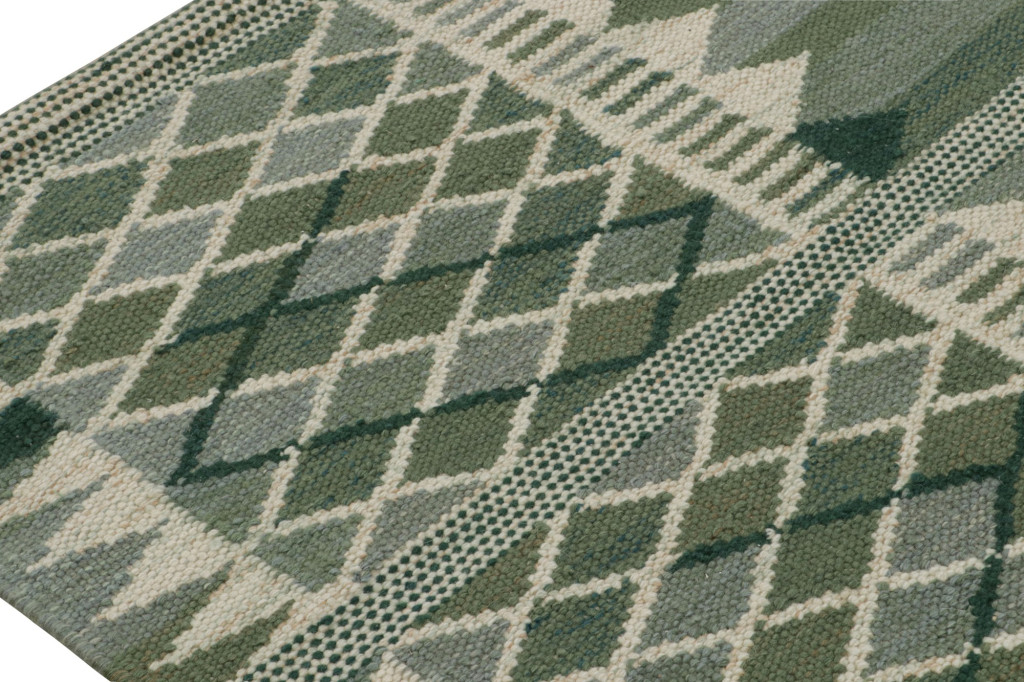 Scandinavian Kilim Rug in Green