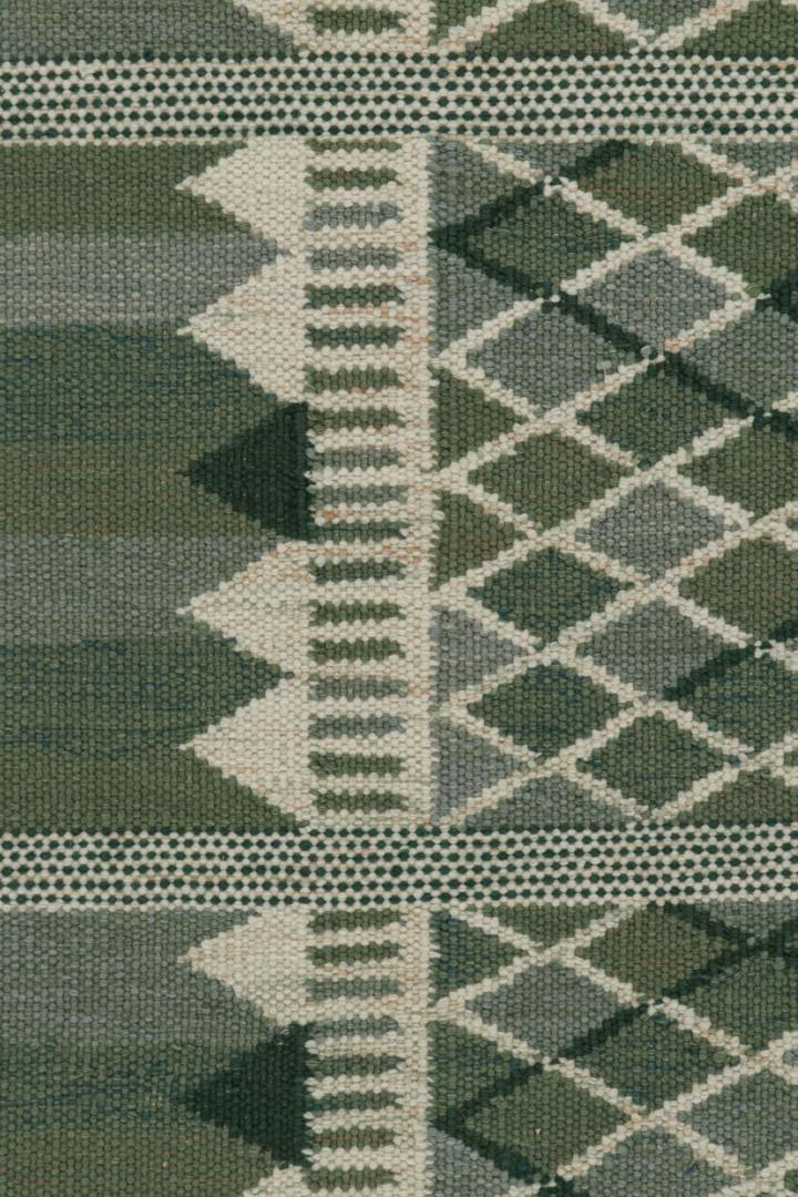 Scandinavian Kilim Rug in Green