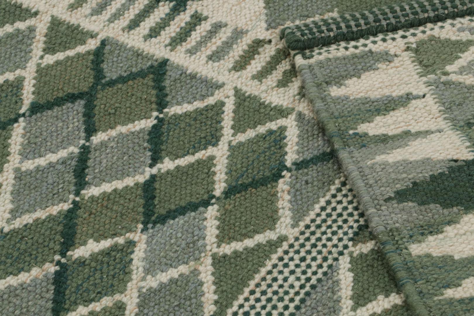 Scandinavian Kilim Rug in Green