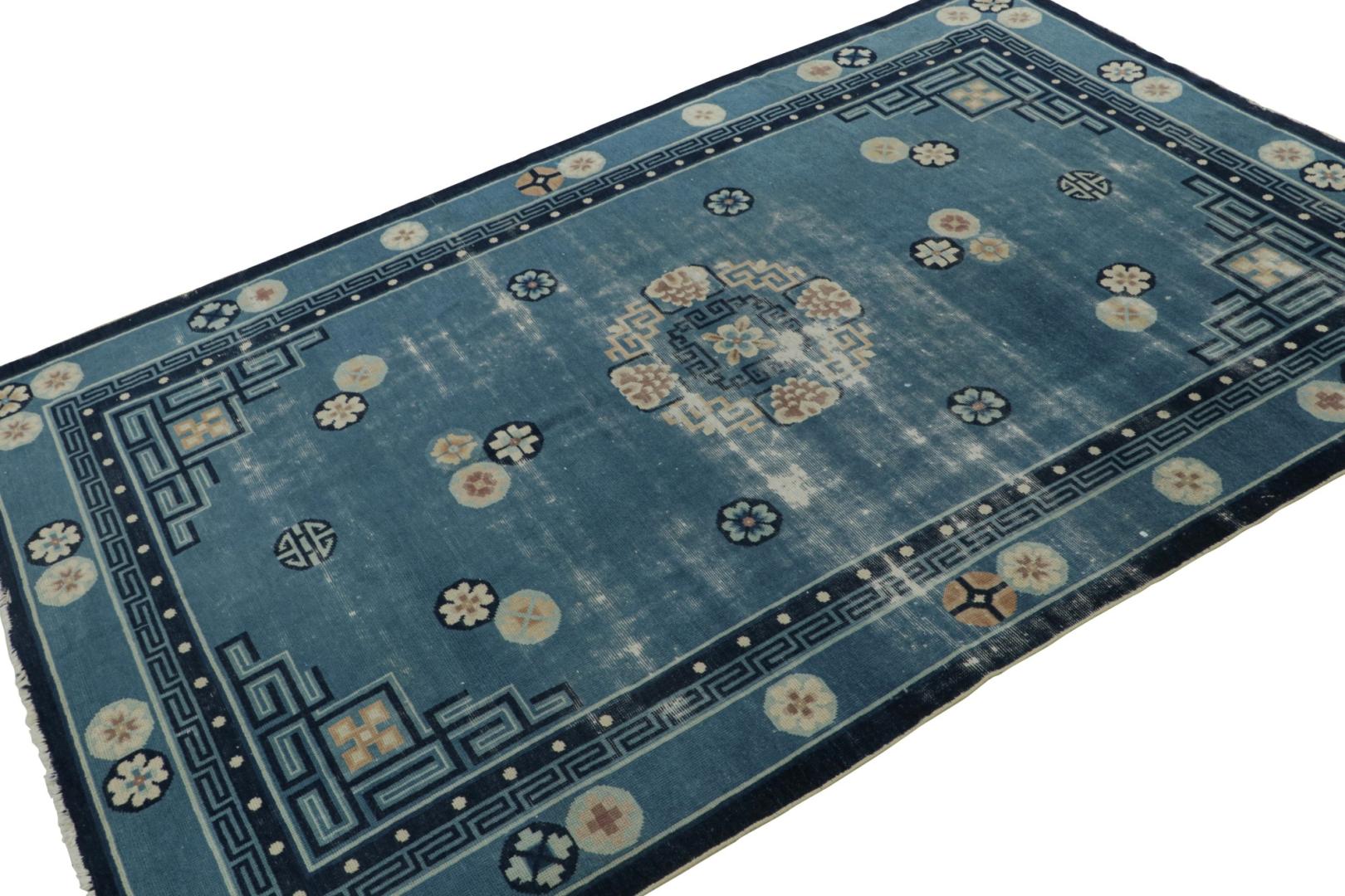 Antique Chinese Art Deco Peking rug