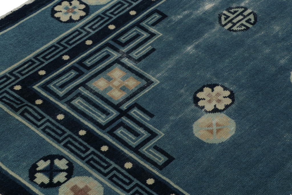 Antique Chinese Art Deco Peking rug