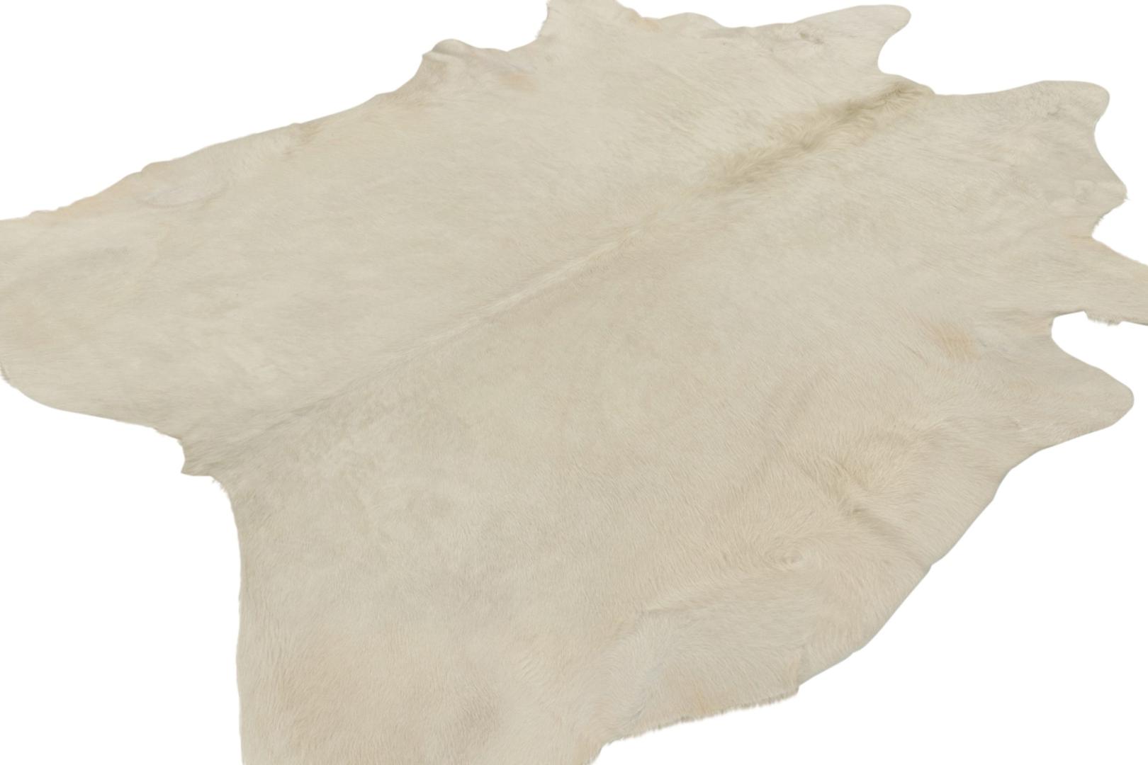 Modern Cowhide Rug in Off-White