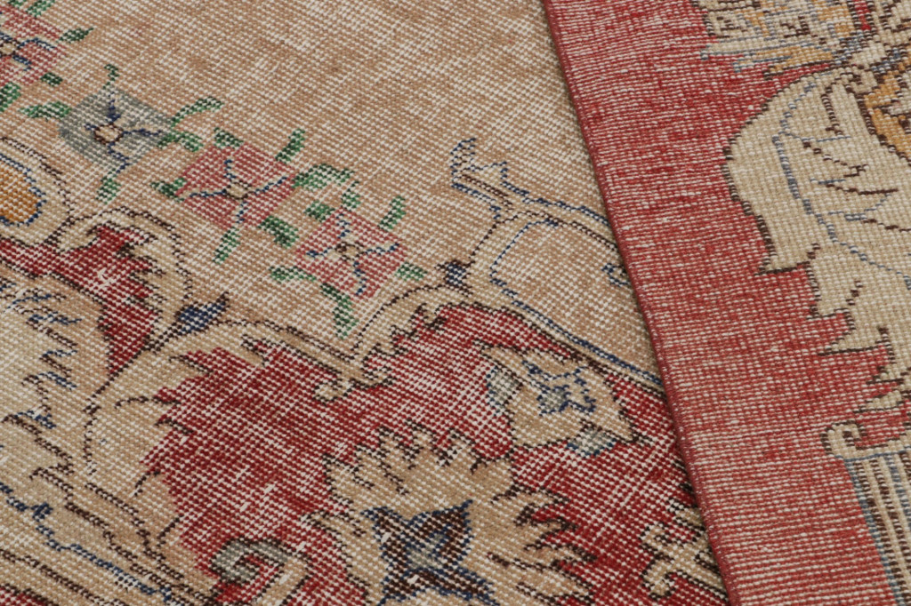 Vintage Zeki Müren European Style Rug