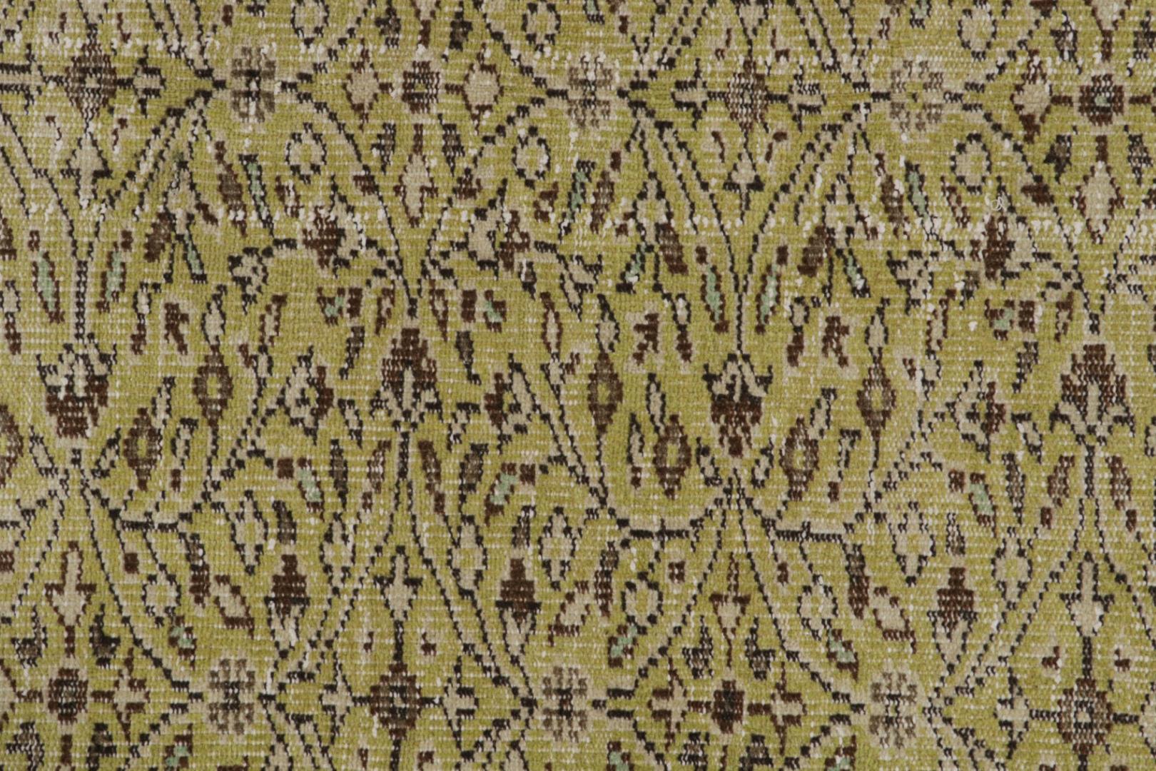 Vintage Zeki Müren Persian Style Rug