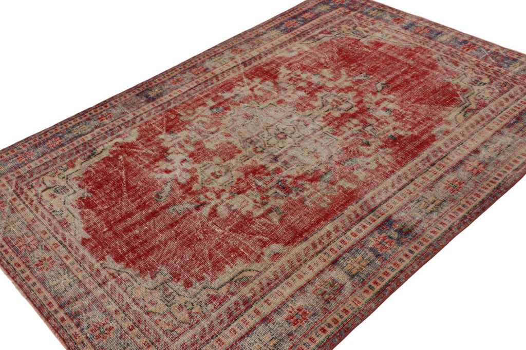 Vintage Zeki Müren Persian Style Rug