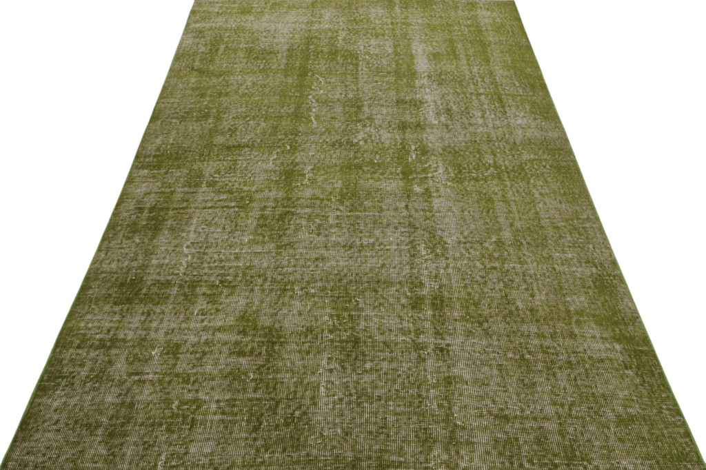 Vintage Zeki Müren Solid Rug