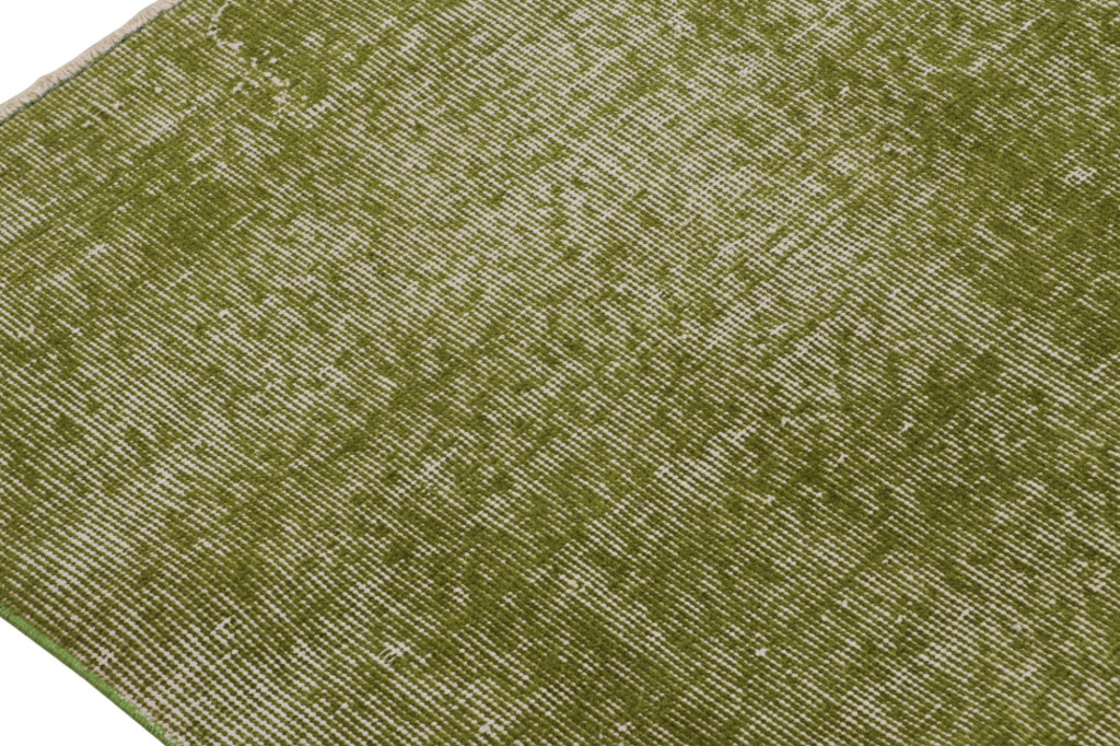 Vintage Zeki Müren Solid Rug