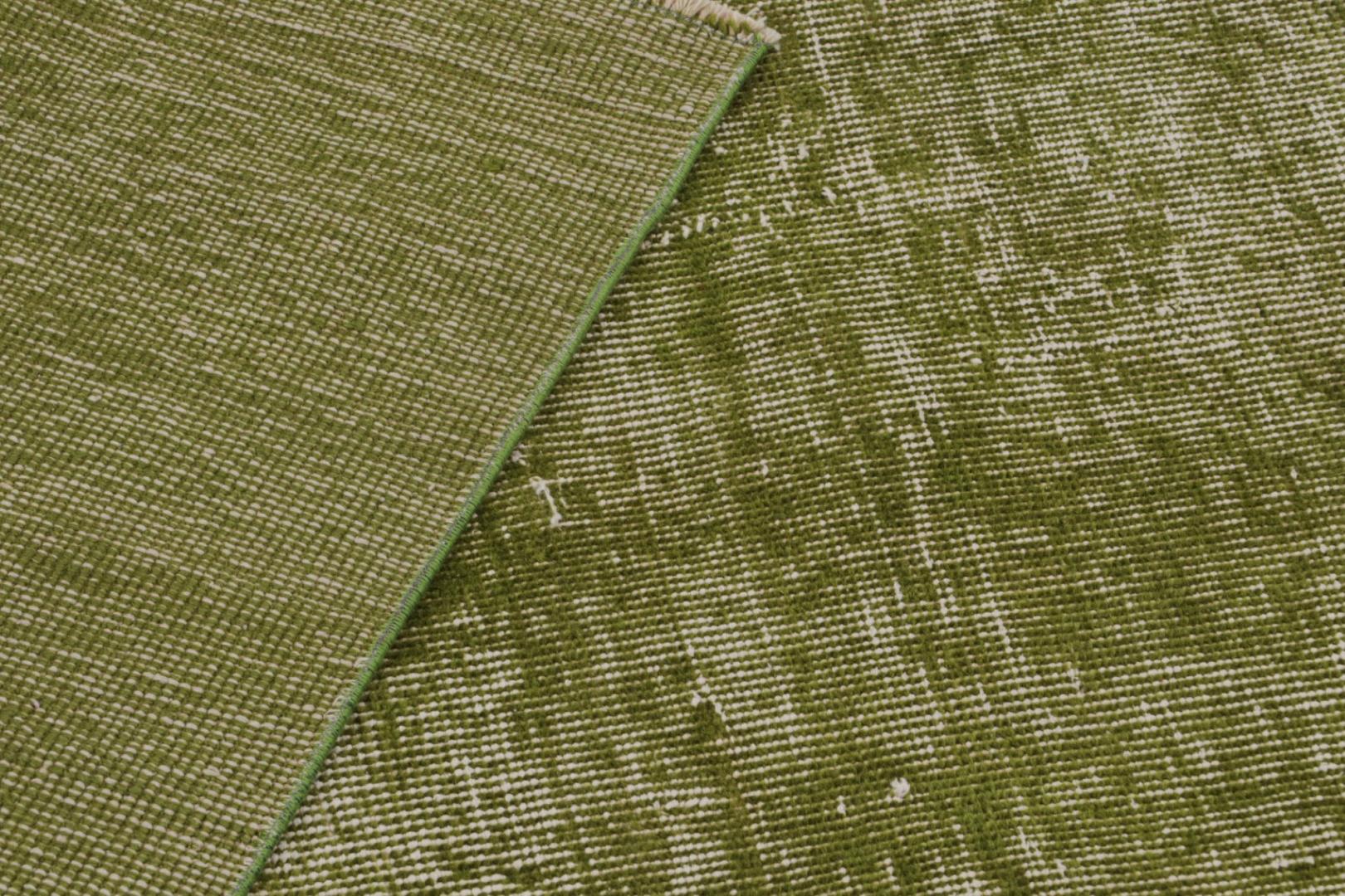 Vintage Zeki Müren Solid Rug