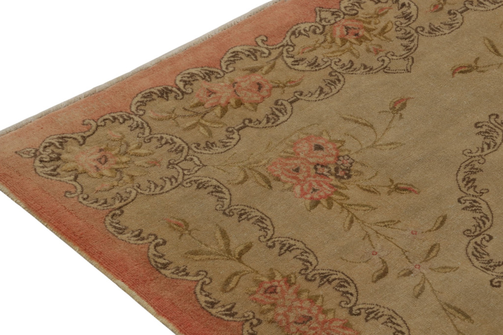 Zeki Müren Rugs
