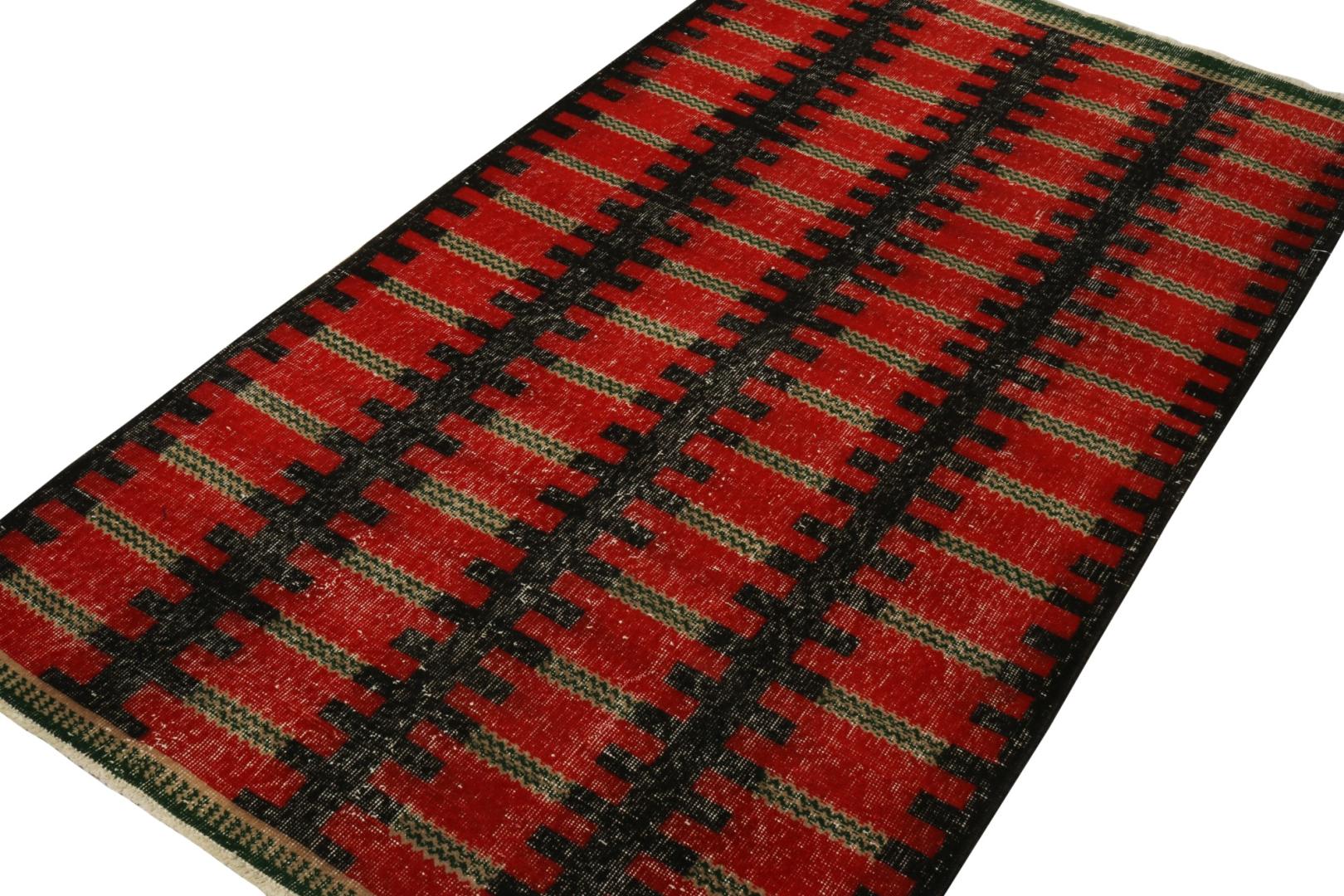 Zeki Müren Rugs