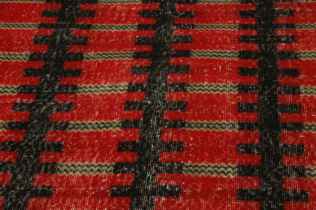 Zeki Müren Rugs