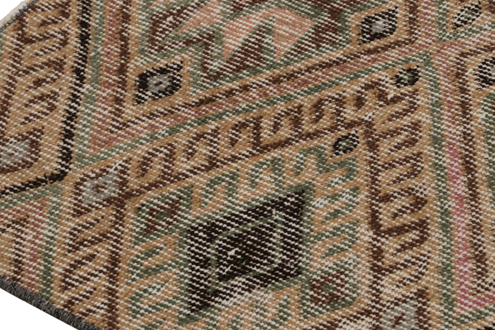Vintage Zeki Müren Runner