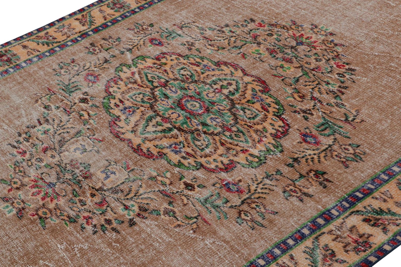 Vintage Zeki Müren European Style Rug