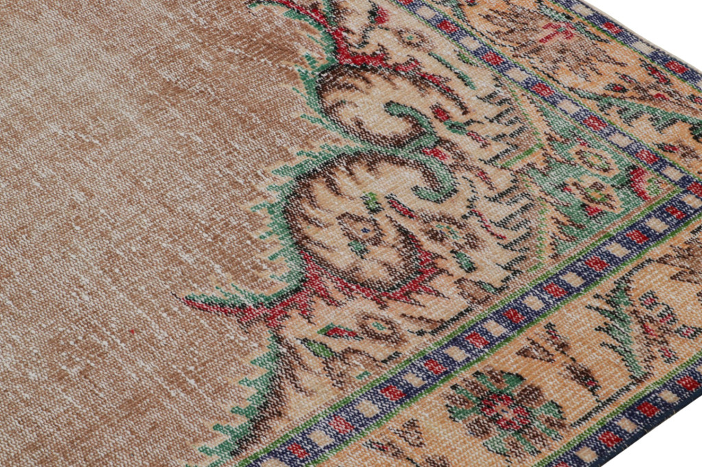 Vintage Zeki Müren European Style Rug