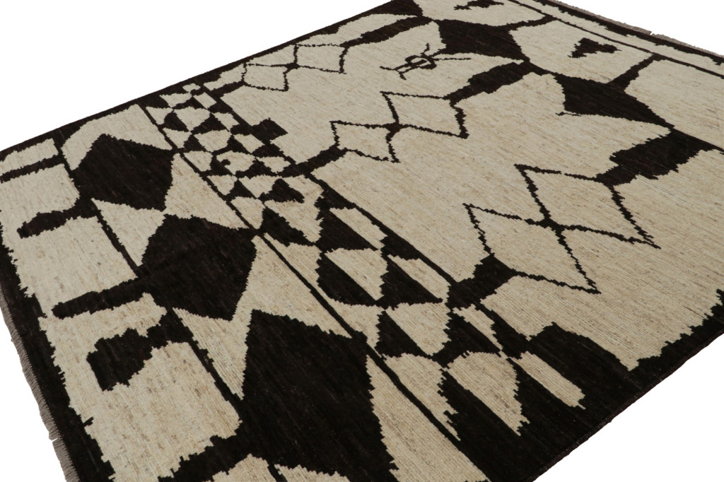 Moroccan rug in Brown and Gold