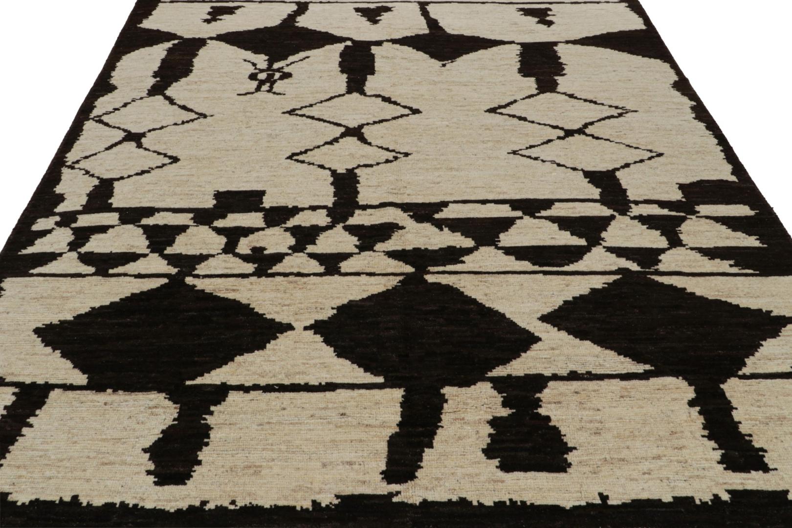 Moroccan rug in Brown and Gold
