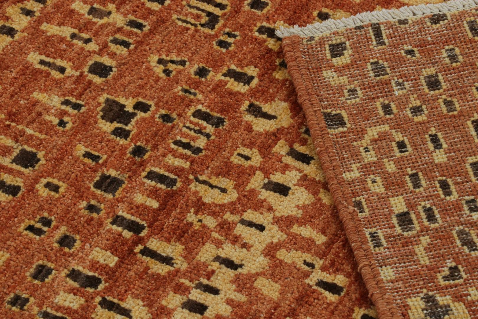 Moroccan rug in Brown and Gold