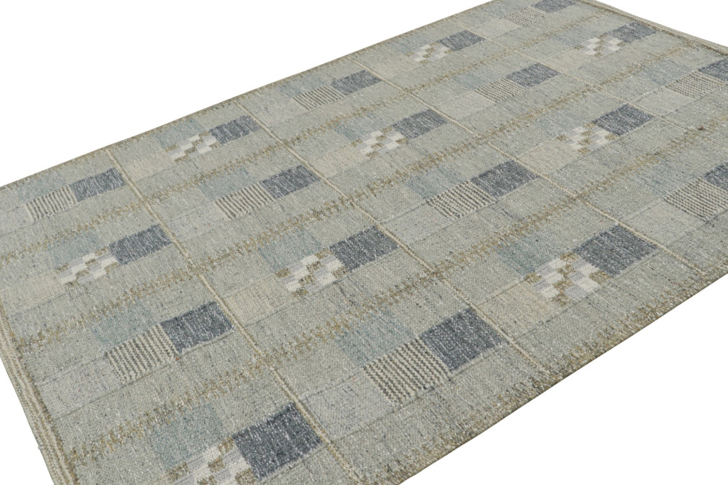 Scandinavian Kilim Rug with Geometric Patterns