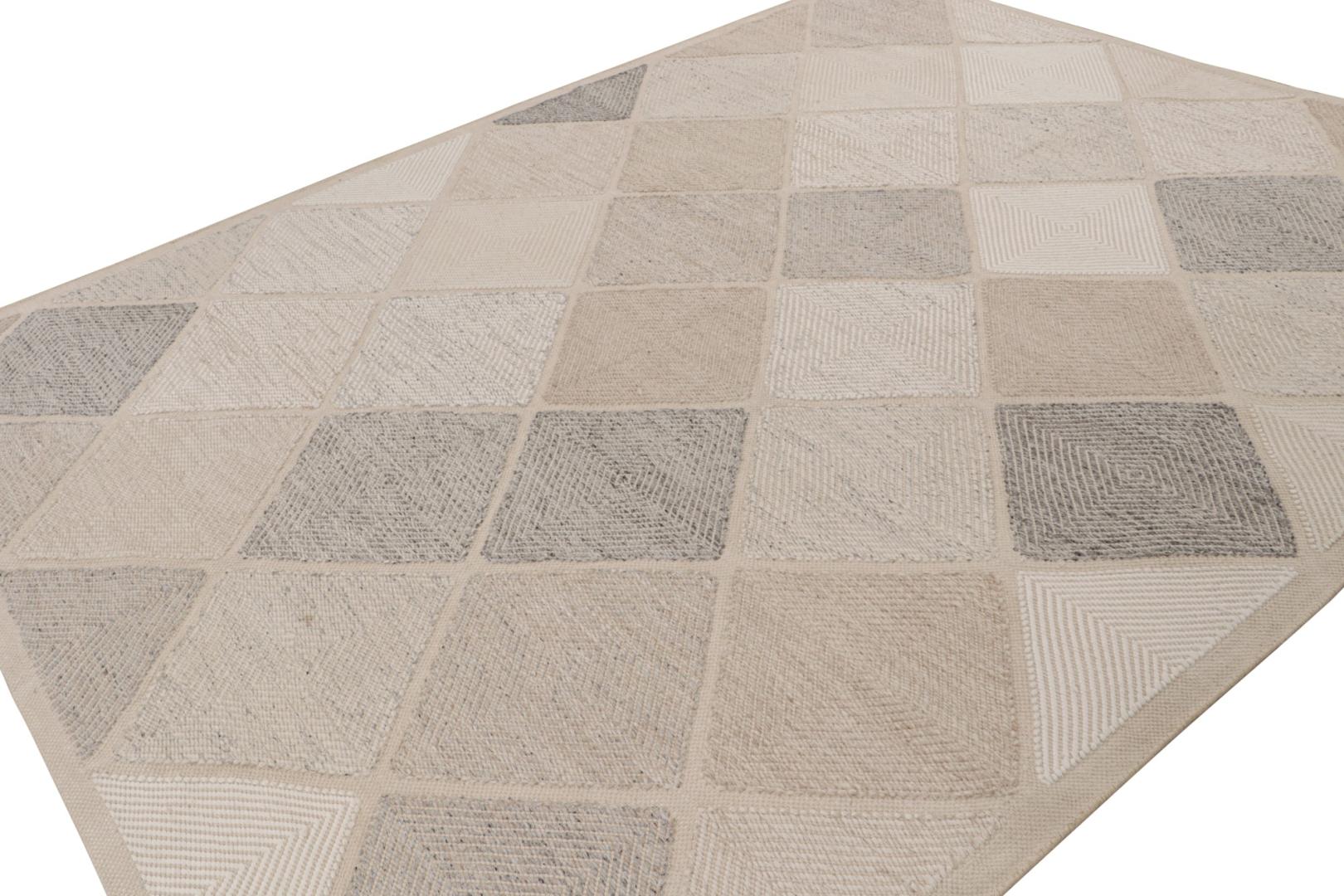 Scandinavian Style Rug with Diamond Patterns
